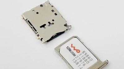Nano SIM卡座